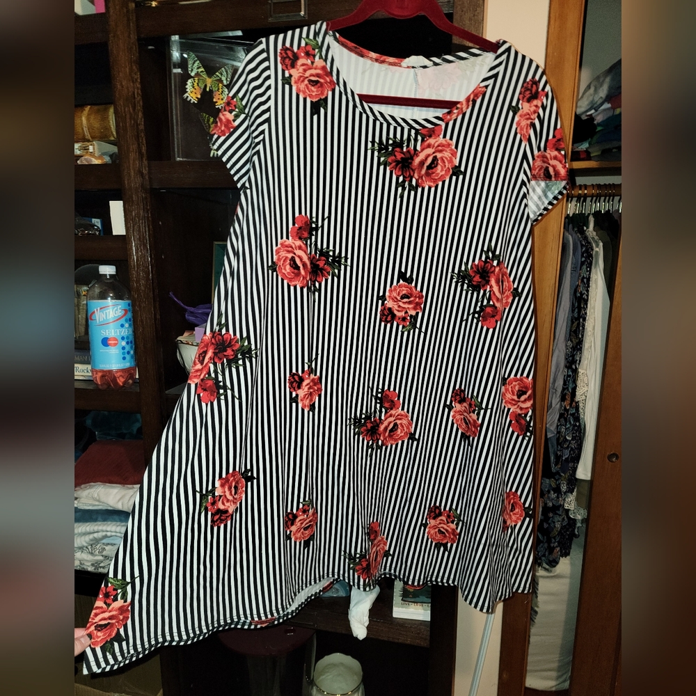 A-line stretchy mid dress
